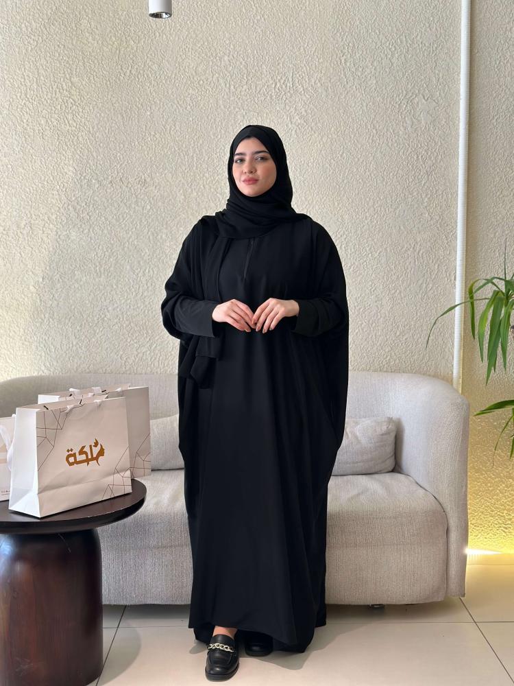 🕋 عباية العمرة – راحة وأناقة في كل خطوة