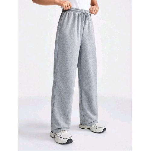 سروال رياضي واسع – gris – خفيف ومريح).