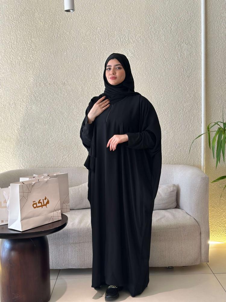 🕋 عباية العمرة – راحة وأناقة في كل خطوة